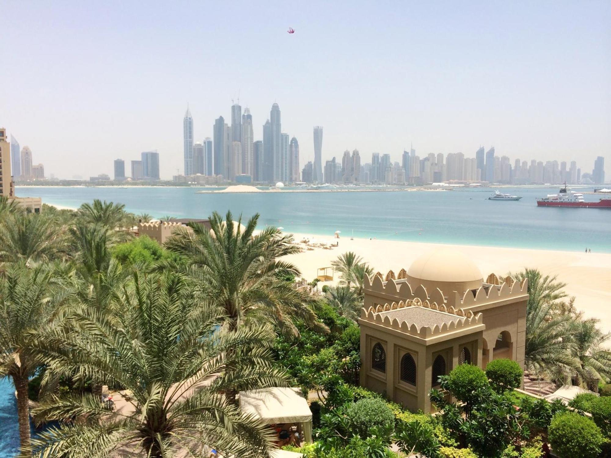 Fairmont North 2br Balcony Sea View Appartement Dubai